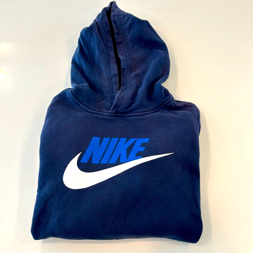 Nike hoodie size XL